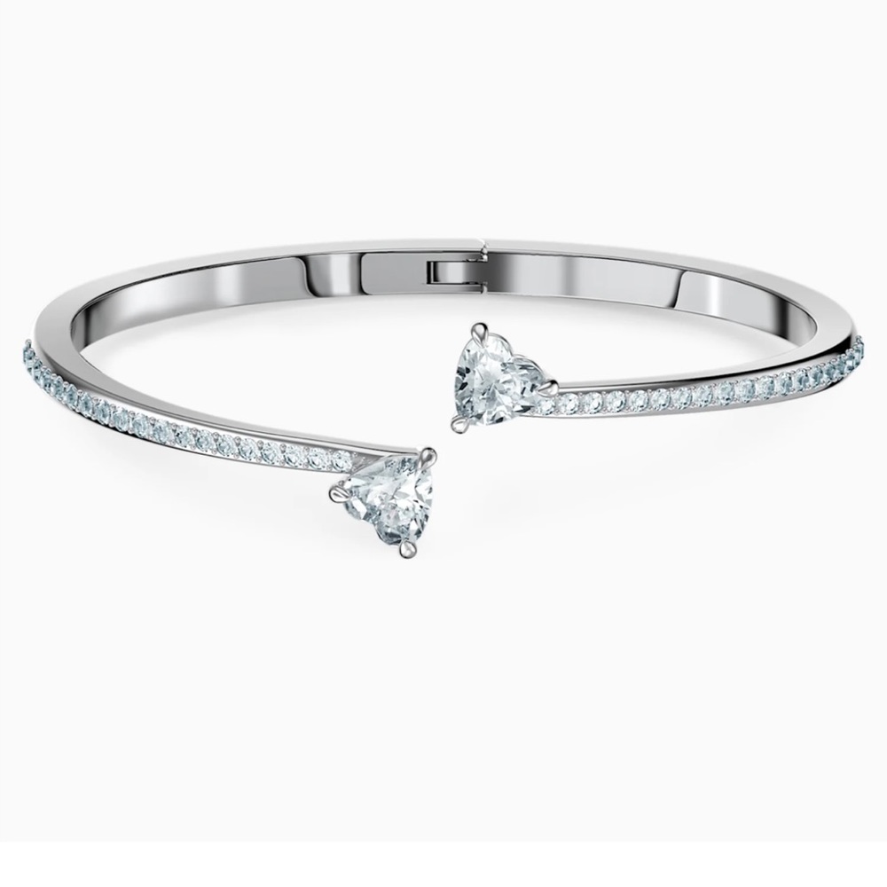NWT Swarovski bangle bracelet